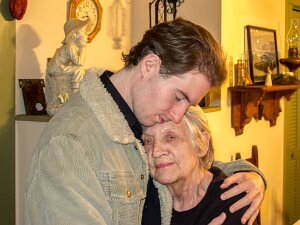 2011_11_25 Andy-Mom