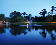 bikt_fountain at dusk